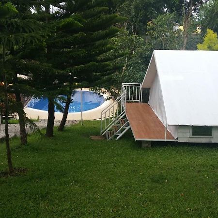Casa De Miguelitos Hotel Tagaytay City Ngoại thất bức ảnh