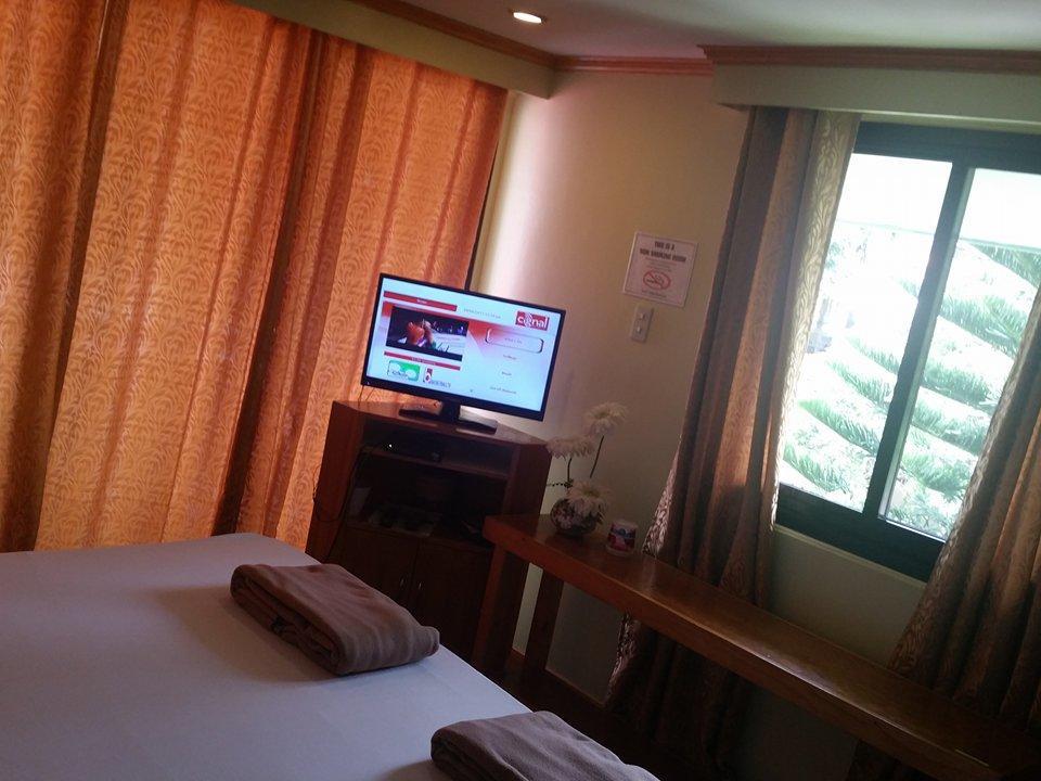 Casa De Miguelitos Hotel Tagaytay City Ngoại thất bức ảnh