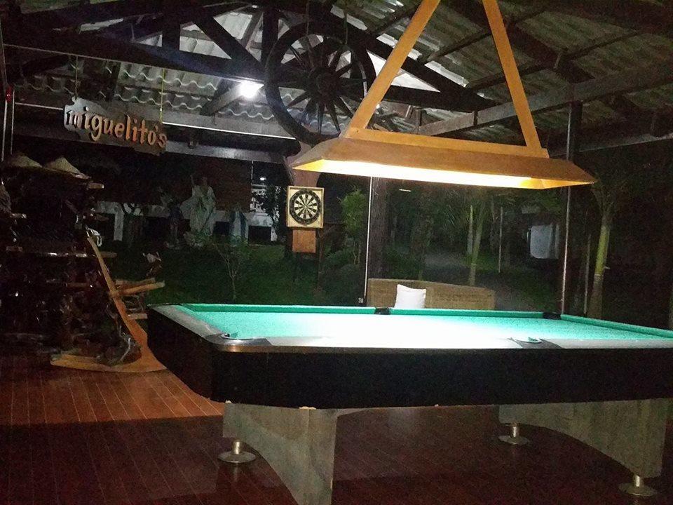 Casa De Miguelitos Hotel Tagaytay City Ngoại thất bức ảnh