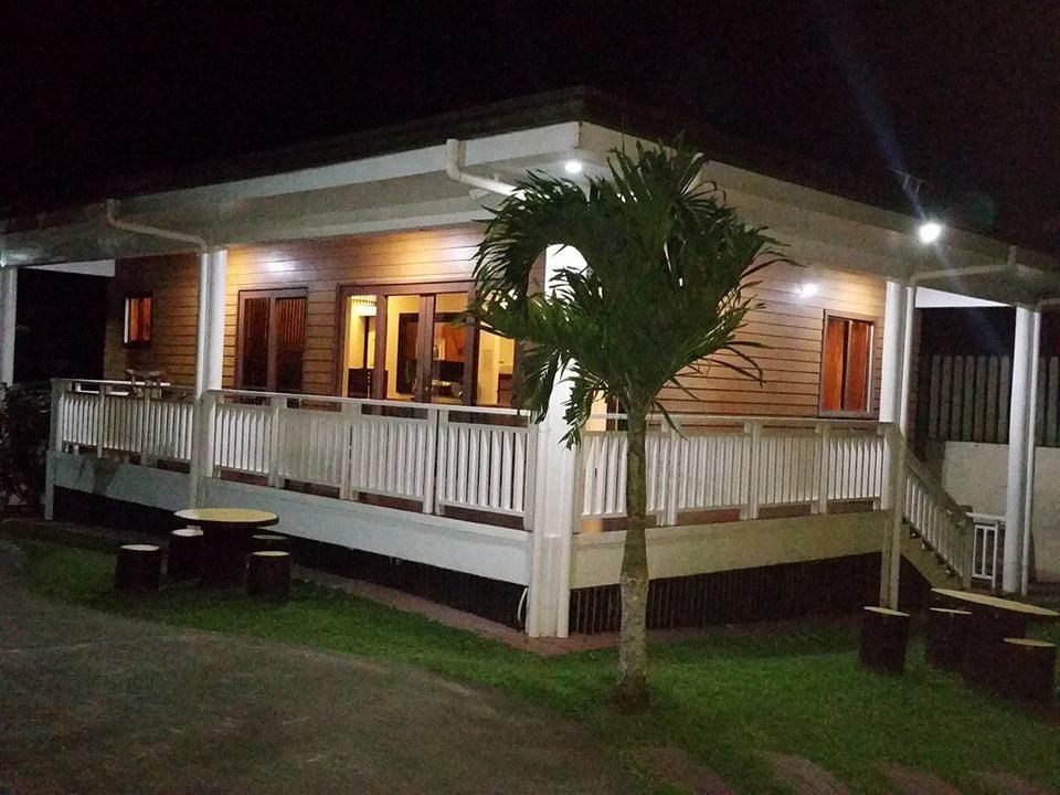 Casa De Miguelitos Hotel Tagaytay City Ngoại thất bức ảnh