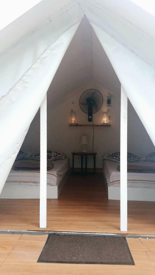 Casa De Miguelitos Hotel Tagaytay City Ngoại thất bức ảnh