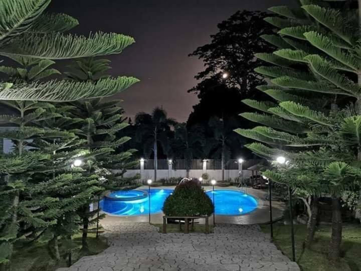 Casa De Miguelitos Hotel Tagaytay City Ngoại thất bức ảnh